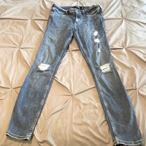 Hollister High Rise Crop Jeggings